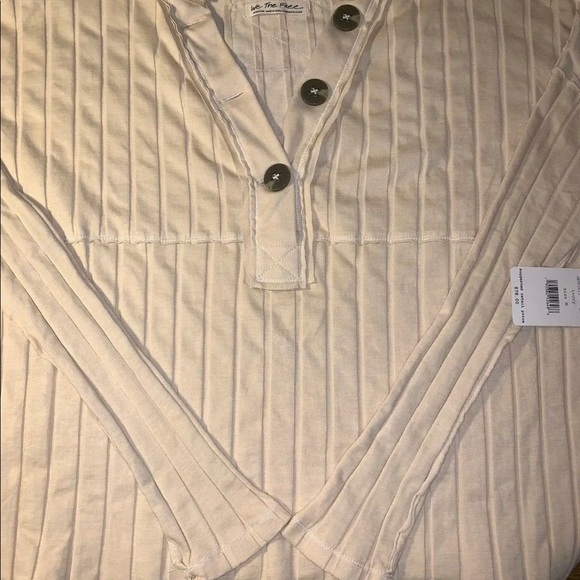 Free people IN THE MIX LONG SLEEVE BNWT's $78.00 - Picture 5 of 8